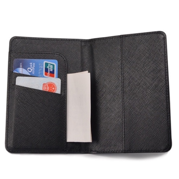 Harry Potter RFID Hogwarts Passport Cover Holder Case - Picture 5 of 16